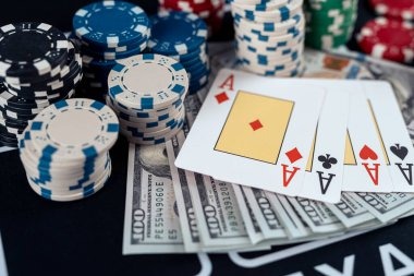 Hand history dashboard showing session statistics and win rate